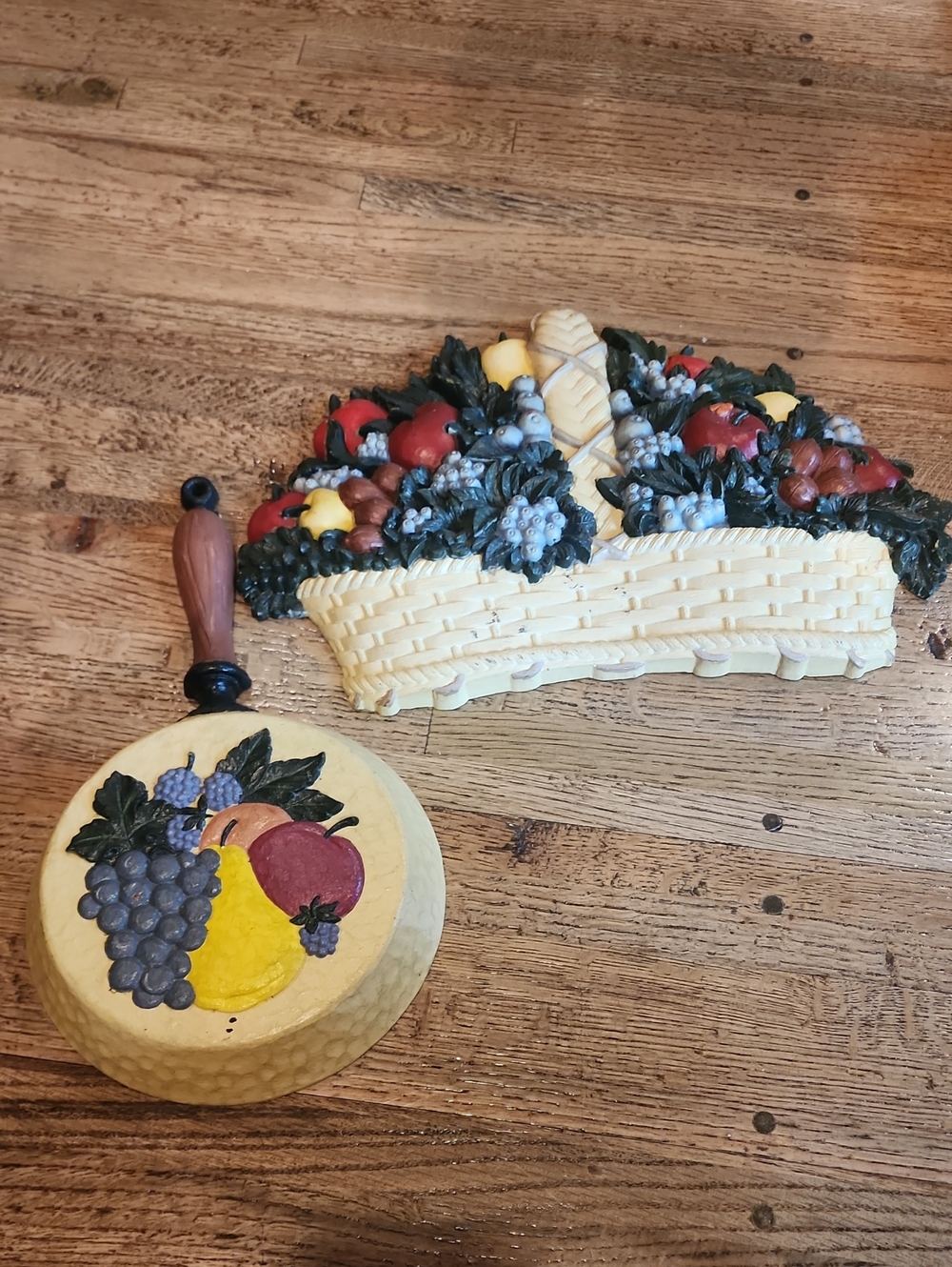 Homco Yellow Fruit Basket Wall Plaque with Matching Pan